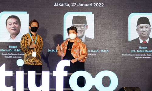 Kerjasama Tjufoo Dan Sarinah - Panji 5.jpg