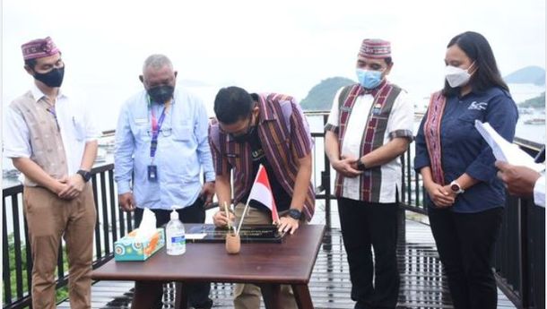 Menparekraf Sandiaga Resmikan Creative Hub dan Tinjau Pembangunan Waterfront City Labuan Bajo