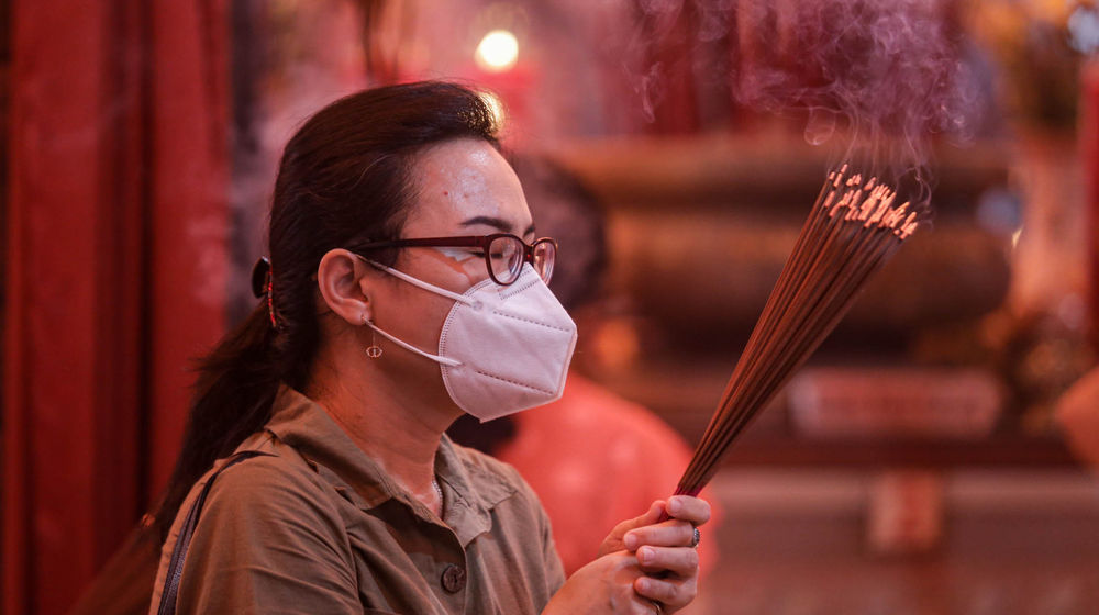 Sembahyang Malam Imlek Tangerang - Panji 3.jpg