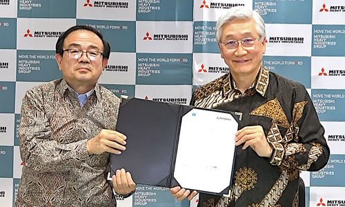 Gambar 1 - Signing Ceremony (Mitsubishi Heavy Industries).jpg