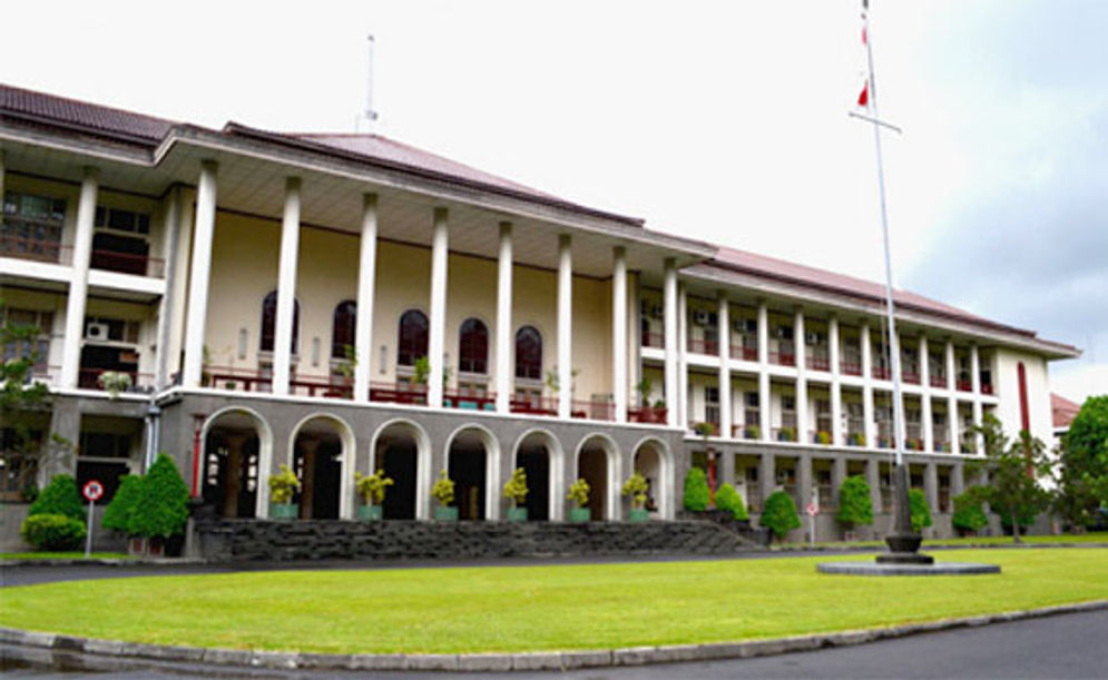 14022022-UGM Gedung Pusat.jpg