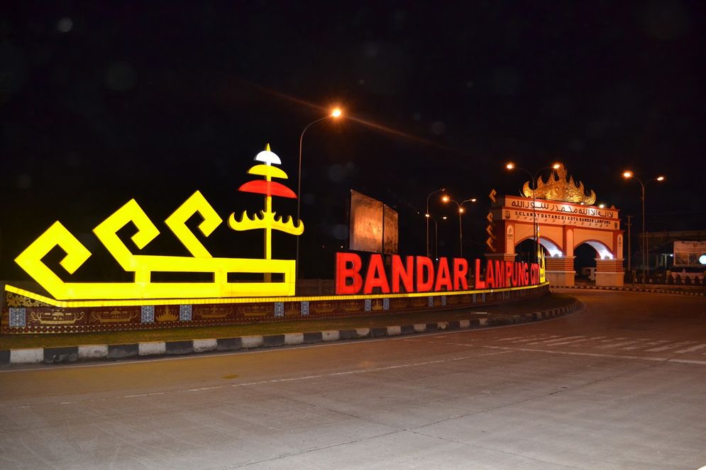 Lima daerah Provinsi Lampung resmi menerapkan Pemberlakuan Pembatasan Kegiatan Masyarakat (PPKM) Level 3. Kelima daerah tersebut diantaranya Kabupaten Lampung Utara, Lampung Timur, Way Kanan, Pesawaran, dan Kota Bandarlampung.