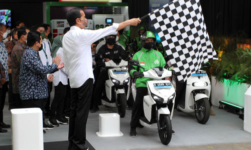 Uji Motor Listrik Jokowi - Panji 6.jpg