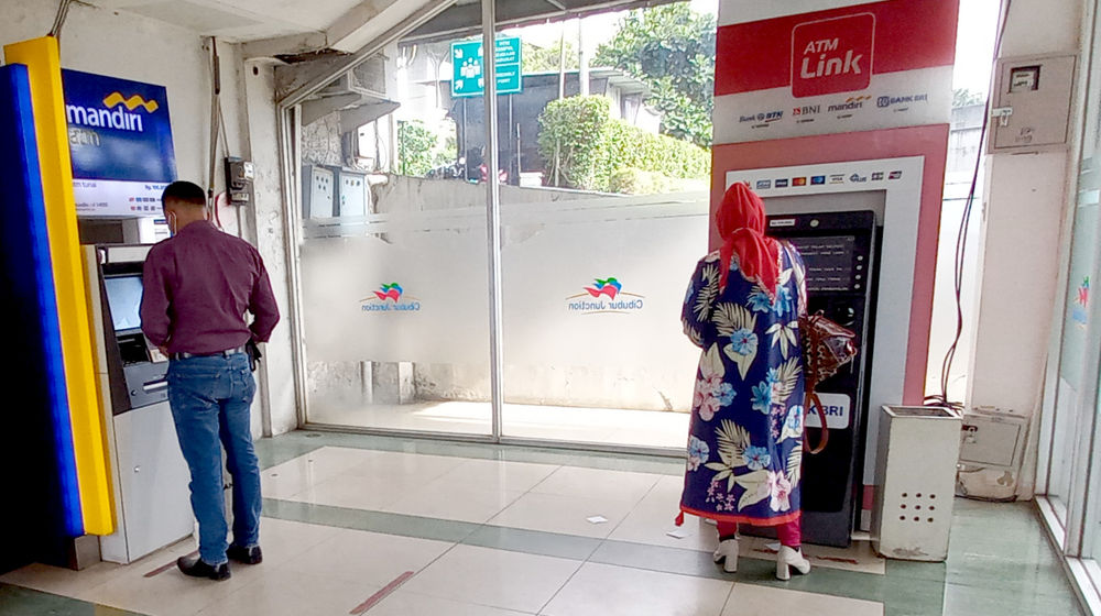 Transaksi ATM Mulai Ditinggal.jpg