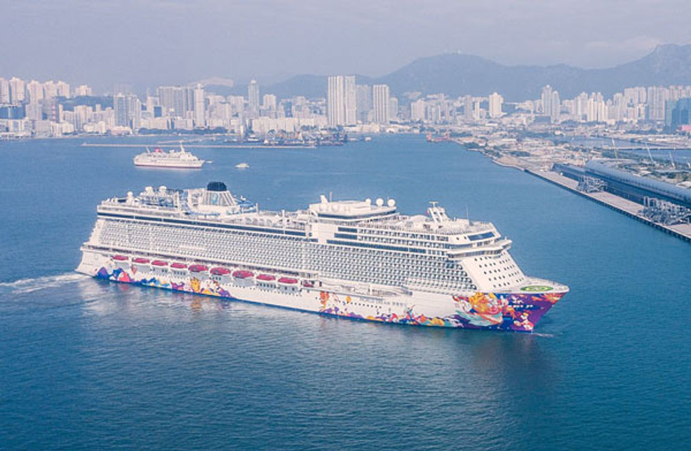 world-dream-cruise-ship.jpg