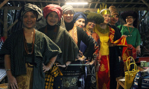 Peringati Hari Perempuan Internasional - Panji 8.jpg