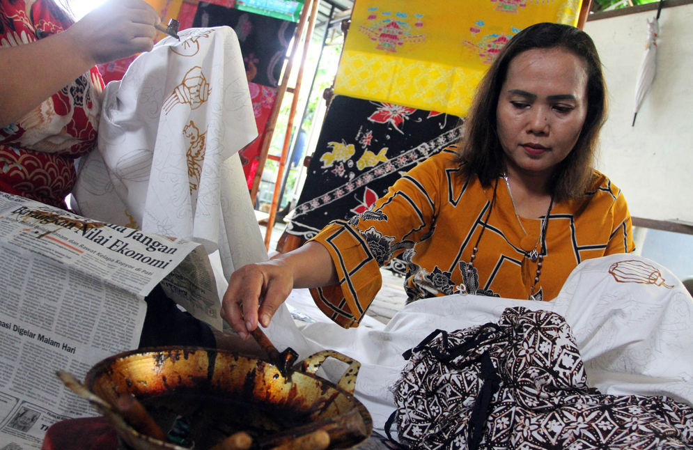 Lestarikan Batik Tionghoa - Panji 1.jpg