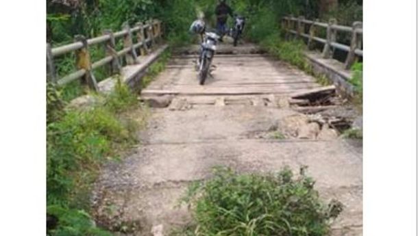 Warga Elar Minta Jembatan Wae Lampang di Desa Rana Kulan Segera Diperbaiki