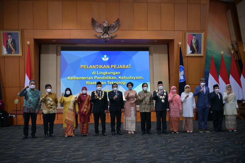 Kemendikbudristek Lantik Rektor Universitas Syiah Kuala dan Universitas Mataram
