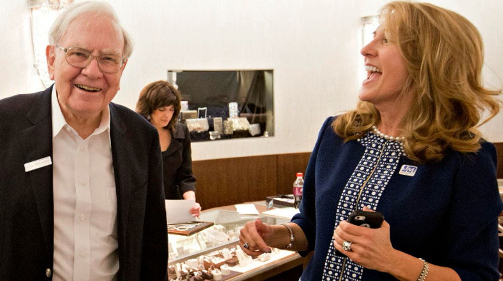 Ingin Kaya Raya? Coba Tiru Cara Mengelola Keuangan ala Warren Buffett