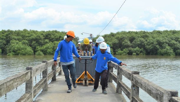 Gardu Listrik Pertama Berkapasitas 200 kVA di Pulau Pasaran Siap Beroperasi