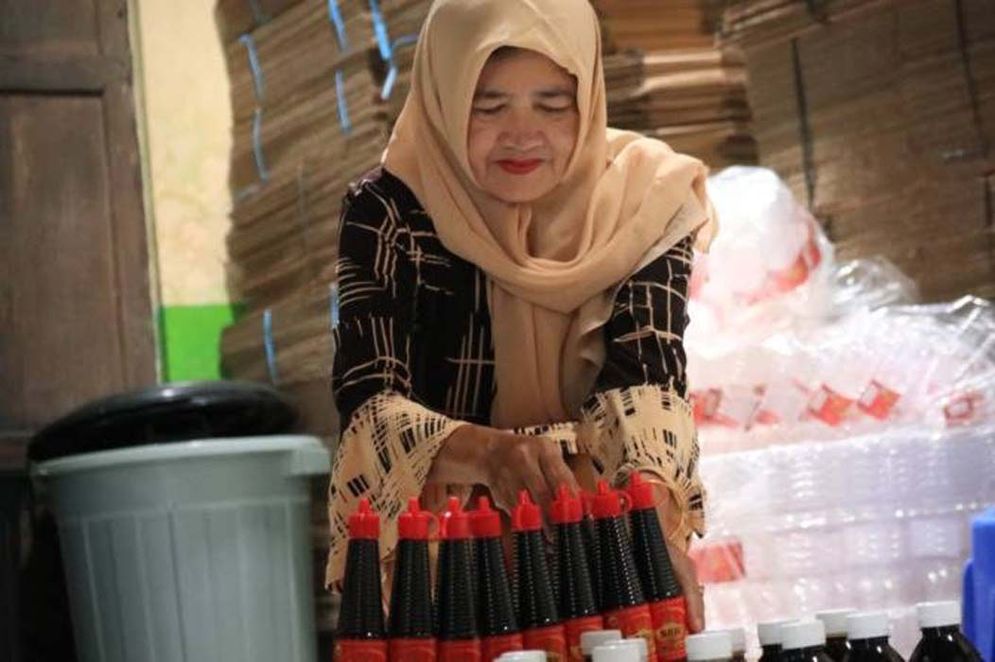 Sri Kustami kecap.jpg