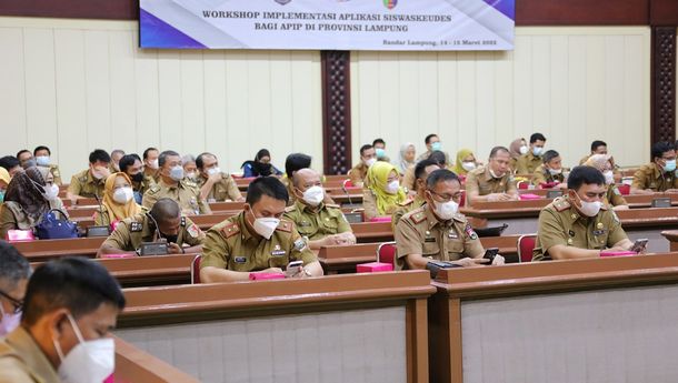 Gubernur Arinal Dorong Setiap Desa Gunakan Aplikasi Sistem Pengawasan Keuangan Desa 