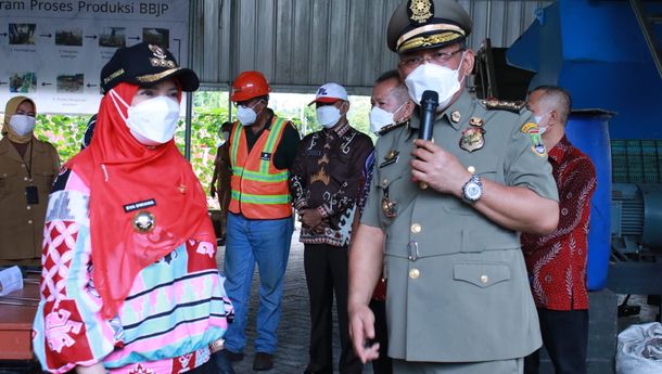 Belajar Pengelolaan Sampah, Eva Dwiana Kunjungi Cilegon