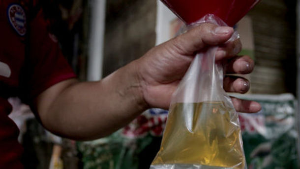 Aturan Baru: HET Minyak Goreng Kemasan Dicabut, Minyak Curah Rp14.000 per Liter