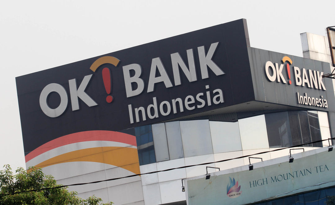 Kantor OK Bank di kawasan Pecenongan Jakarta Pusat. Foto : Panji Asmoro/TrenAsia