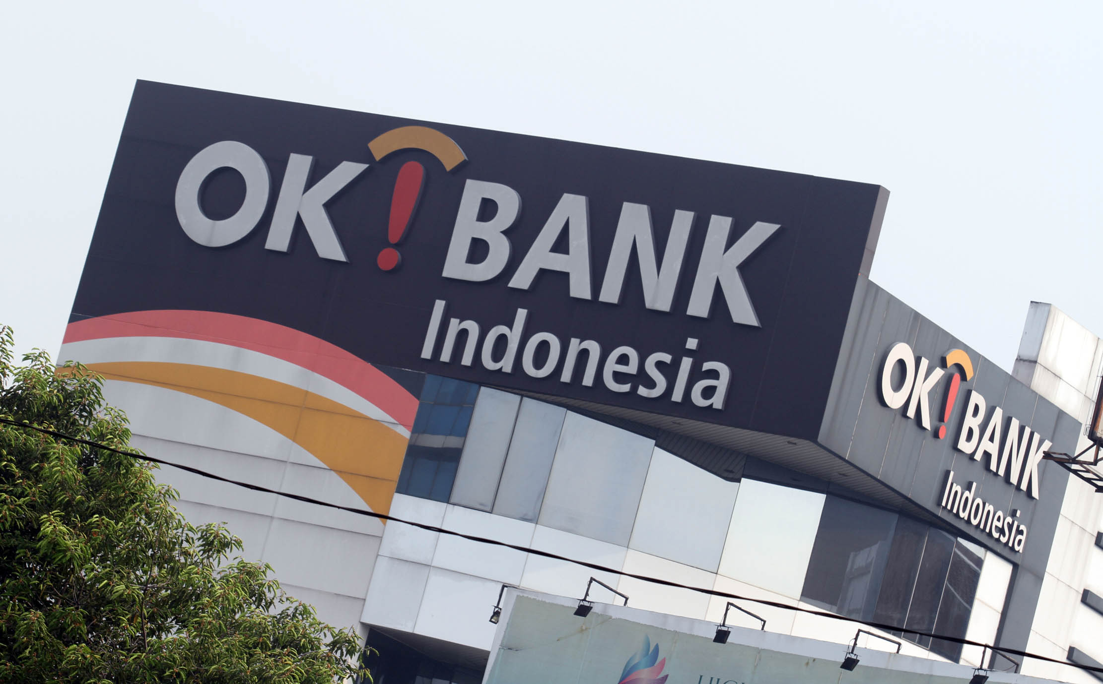 Kantor OK Bank di kawasan Pecenongan Jakarta Pusat. Foto : Panji Asmoro/TrenAsia