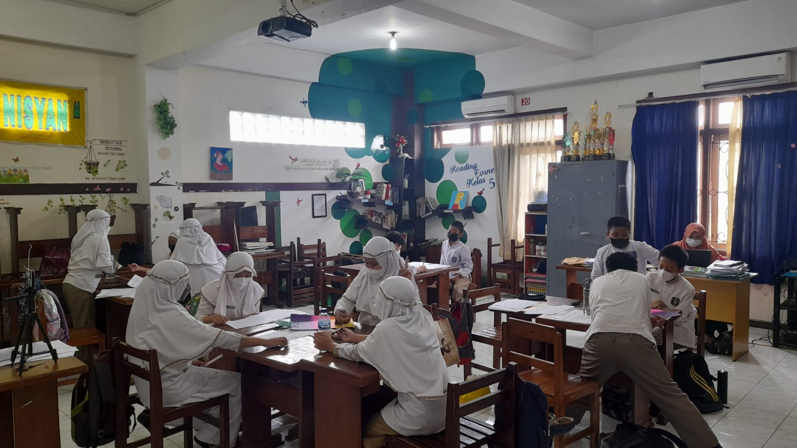 SD Muhammadiyah PK Kottabarat Terapkan Pembelajaran Model Investigasi Kelompok