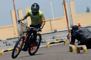 Balap Sepeda DownMall - Panji 4.jpg