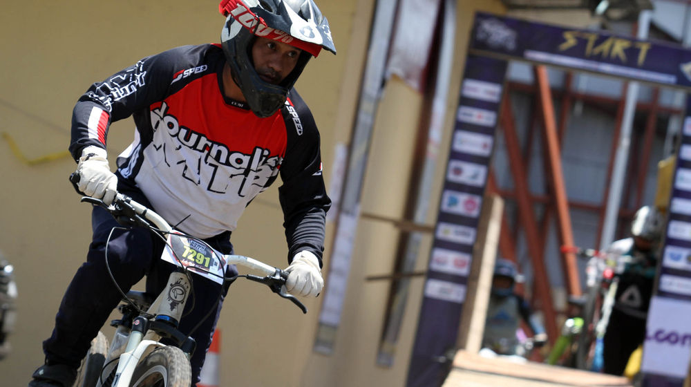 Balap Sepeda DownMall - Panji 8.jpg