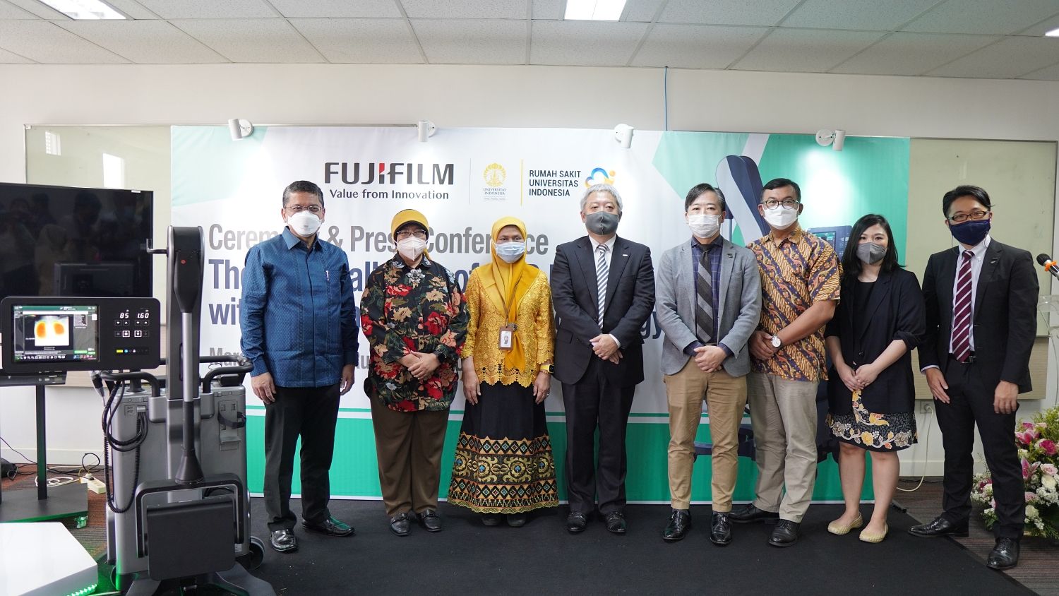 Mobile Digital X-Ray dari Fujifilm Hadir di RS Universitas Indonesia