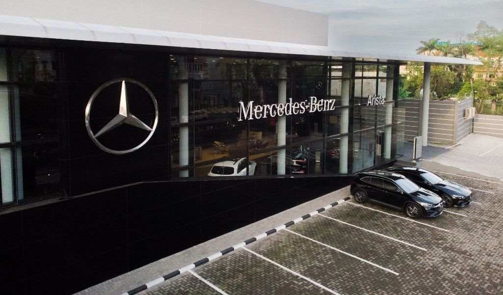 PT Arista Jaya Abadi, diler resmi Mercedes-Benz di Medan