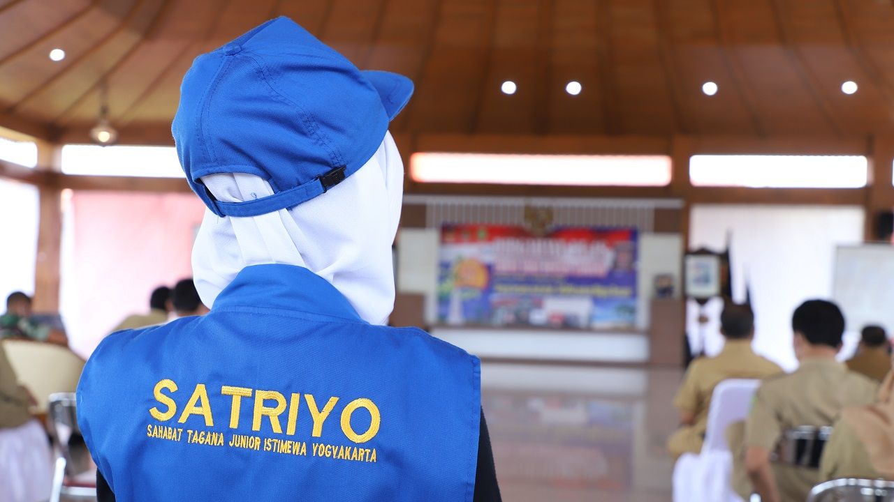 SATRIYO, cara mengenalkan pentingnya kesadaran pengurangan resiko bencana sejak dini.