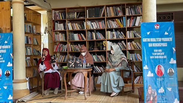 Dorong Minat Literasi, FKPPIB Gelar Bedah Novel "24 Jam Tanpa Detik" Karya Sukma Wulan Suci