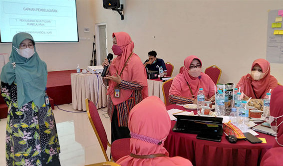 Tingkatkan Kemampuan Belajar Siswa,  SD Muhammadiyah1 Ketelan Solo  Selenggarakan Workshop Pembelajaran Berdeferensiasi 