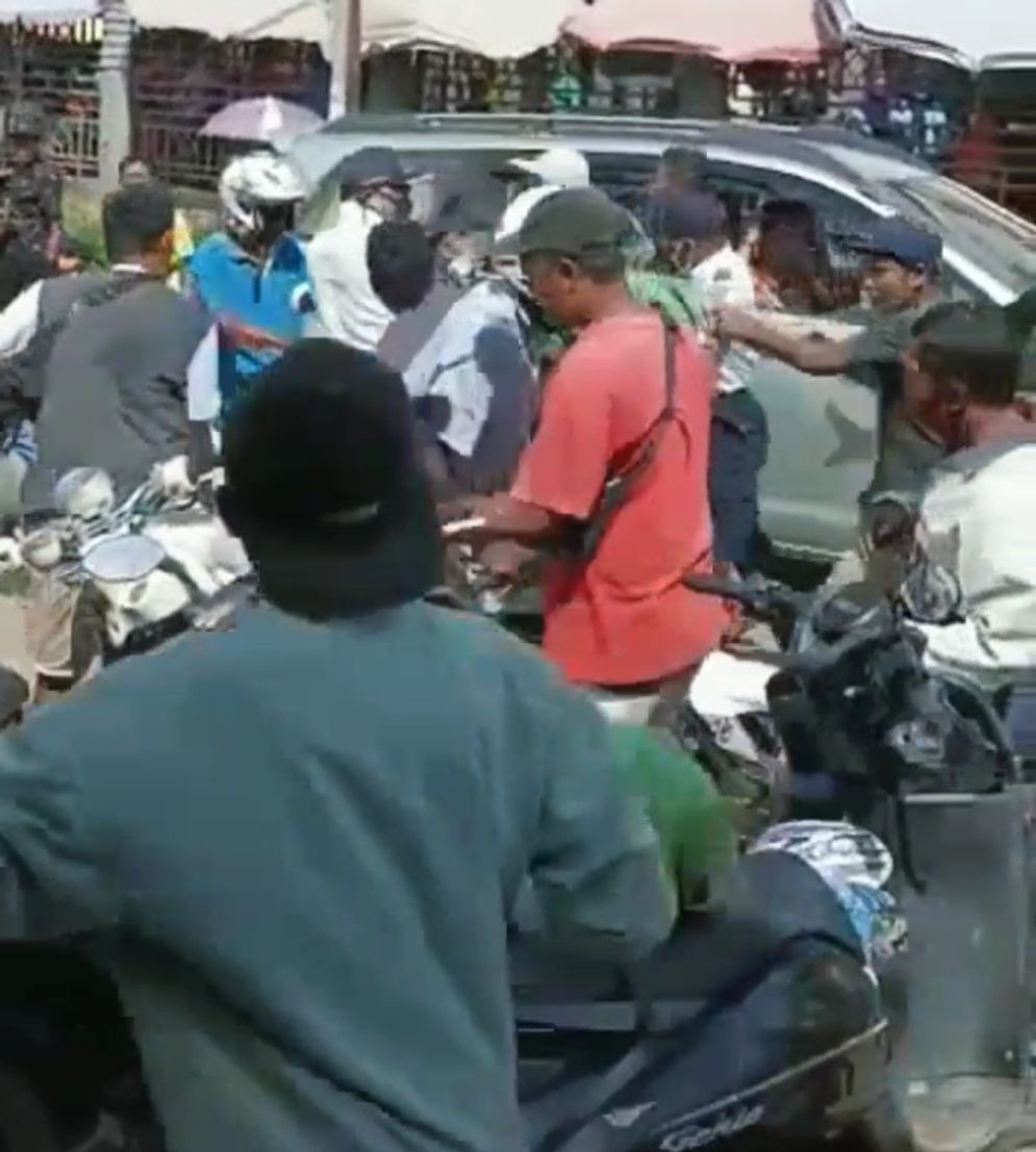 PASAR BATU CERMIN.jpg