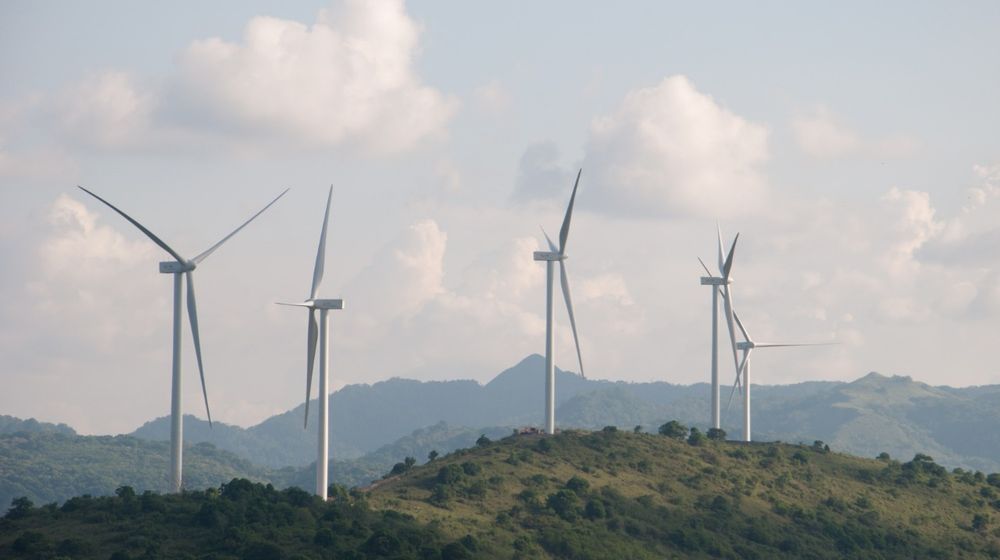 Pembangkit Listrik Tenaga Bayu (PLTB).jpeg