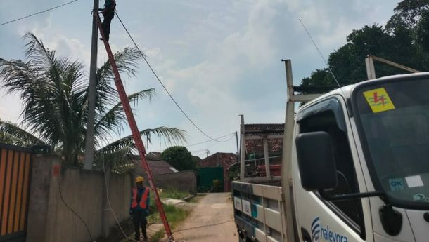 Warga Rajabasa Apresiasi Kerja Cepat PLN Respon Keluhan Pelanggan