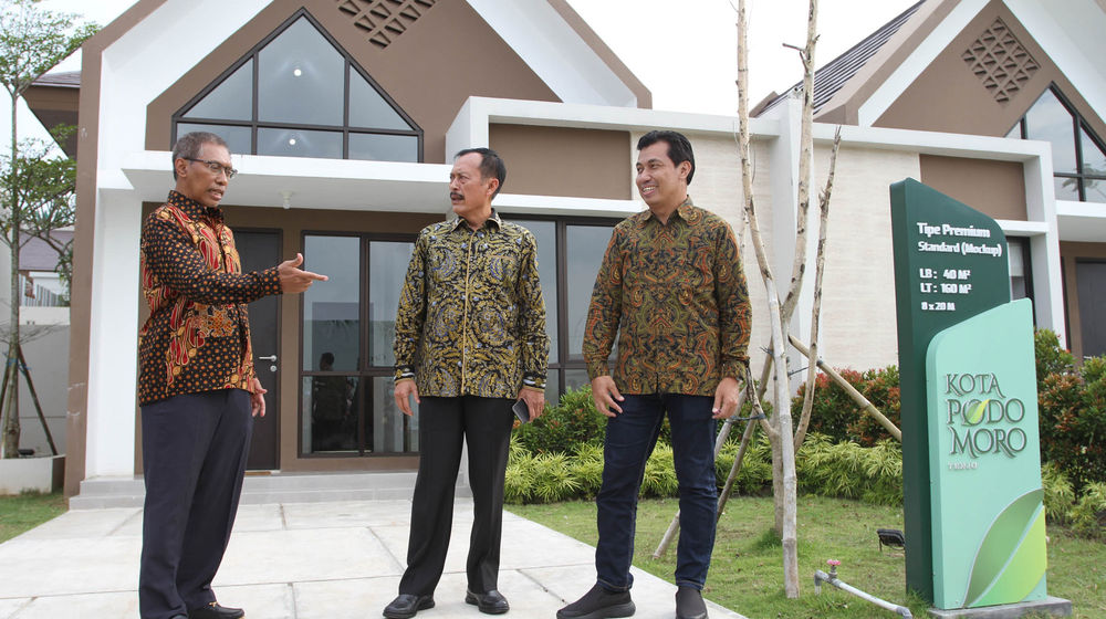 Podomoro Tenjo Seremoni - Panji 4.jpg