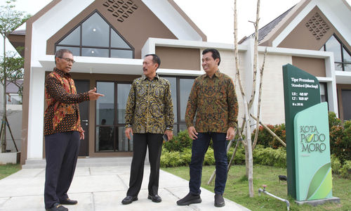 Podomoro Tenjo Seremoni - Panji 4.jpg