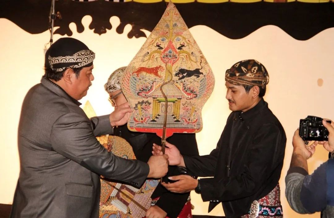 DPRD Balikpapan Bersama Ikapakarti Gelar Seni Wayang