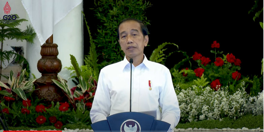 Presiden Joko Widodo dalam Presiden Jokowi pada Sidang Kabinet Paripurna