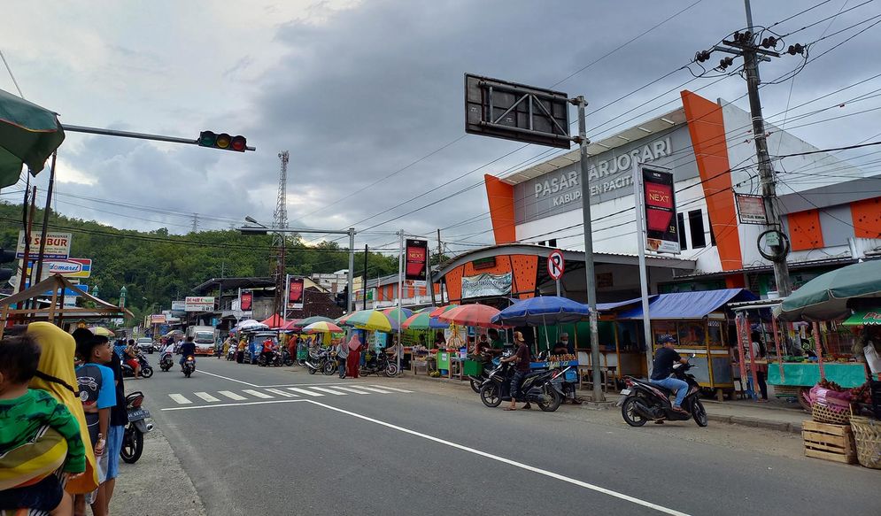 Pasar arjosari (1).jpg