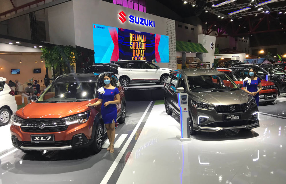 Pameran Otomotif IIMS - Panji 7.jpg