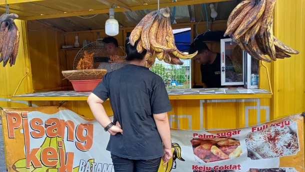 Pisang Keju Batam 99, Pisang Tanduk Goreng dengan Varian Topping Nikmat