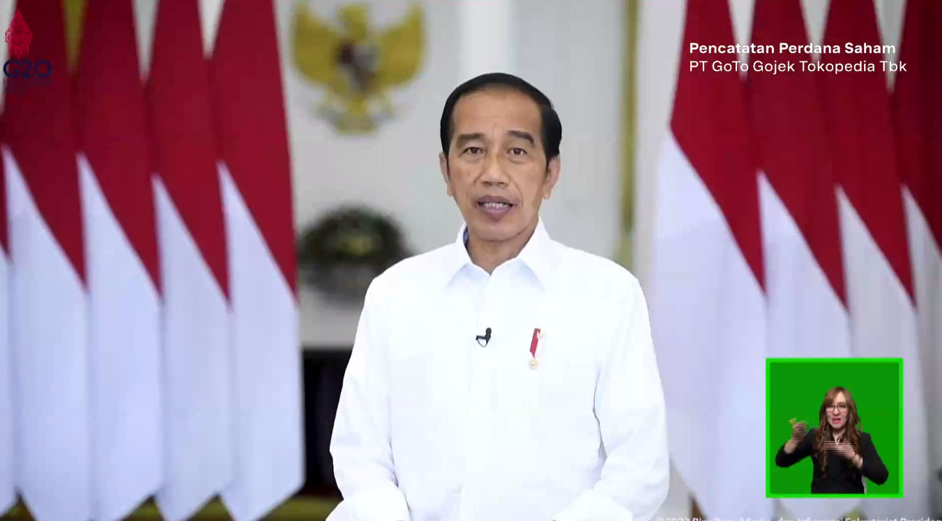 Presiden Joko Widodo memberikan apresiasi atas listing GoTo di Bursa Efek Indonesia, Senin (11/4/2022).