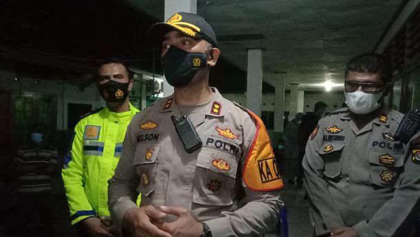 Percepat Vaksinasi,  Polres Sikka Gelar Kegiatan Vaksinasi pada Malam Hari Selama Bulan Ramadhan