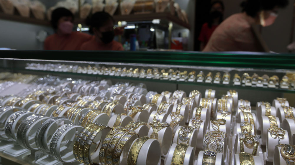 New Jewellery Center - Panji 2.jpg