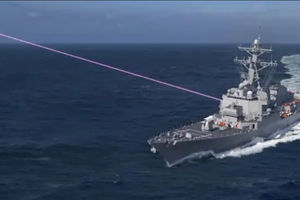 Angkatan Laut AS berhasil menguji coba penembakan dengan senjata laser yang pertama kali dalam sejarah.
