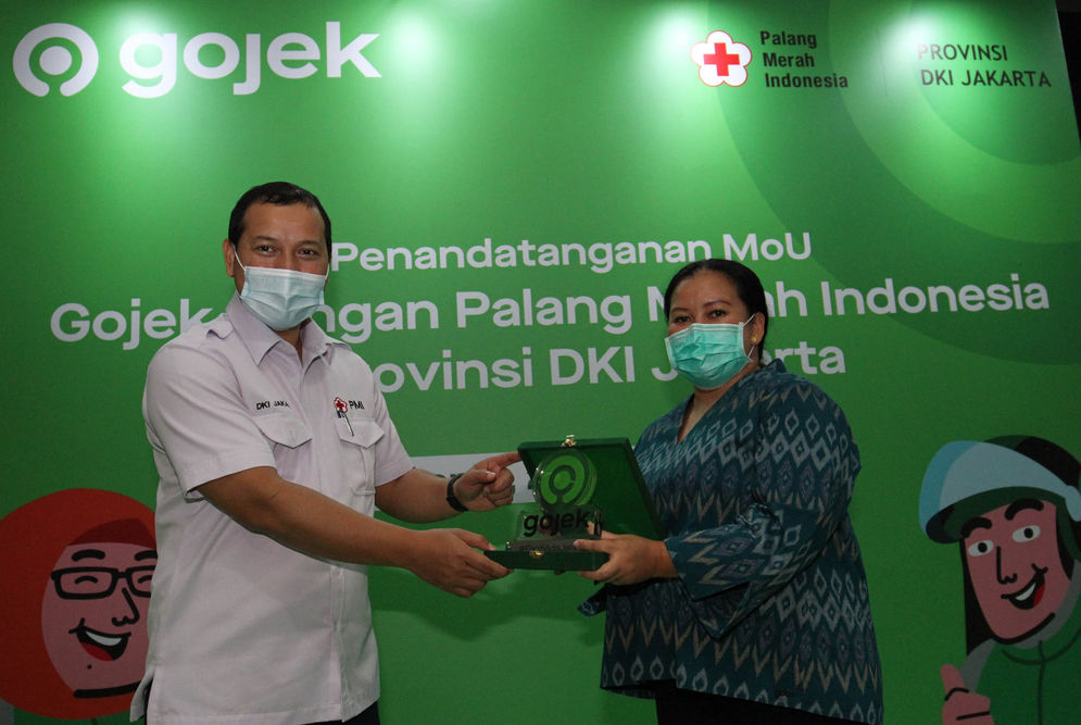 MOU Gojek dan PMI - Panji 3.jpg