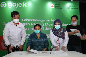 MOU Gojek dan PMI - Panji 2.jpg