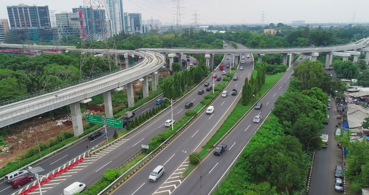 Presiden Jokwi jawara membangun jalan tol di Indonesia, dususul Soeharto dan SBY.