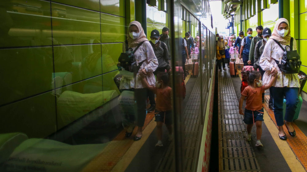 Arus Balik Stasiun Gambir.jpg