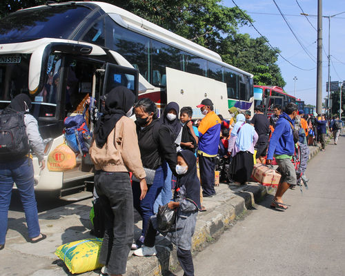 Arus Balik Terminal Kp Rambutan.jpg