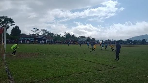 LPI, SMAN 2 Rahong Utara Beokina Gilas SMA St Klaus Kuwu dengan Skor 1-0