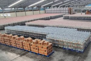 Produk ari minum dalam kemasan CLEO.jpeg